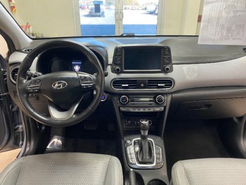 Used 2021 Hyundai Kona Ultimate image 18