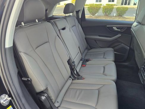 Used 2025 Audi Q7 3.0T Premium Plus image 49