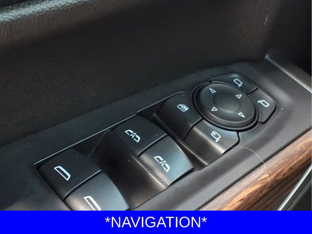 Used 2021 Chevrolet Silverado 1500 High Country w/ Technology Package AWD/4WD image 19