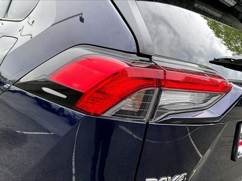 Used 2024 Toyota RAV4 XLE image 27