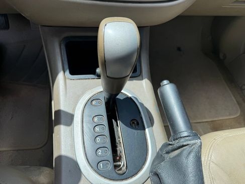 Used 2005 Ford Escape Limited AWD/4WD image 14