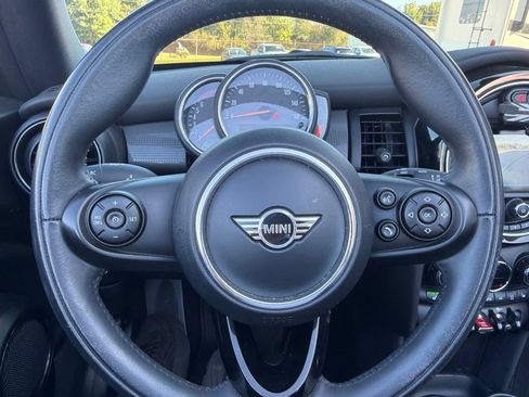 Used 2020 MINI Cooper Convertible w/ Storage Package FWD image 18