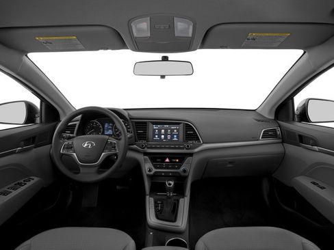 Used 2017 Hyundai Elantra SE FWD image 5