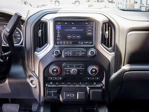 Used 2020 Chevrolet Silverado 2500 LTZ w/ LTZ Premium Package AWD/4WD image 18