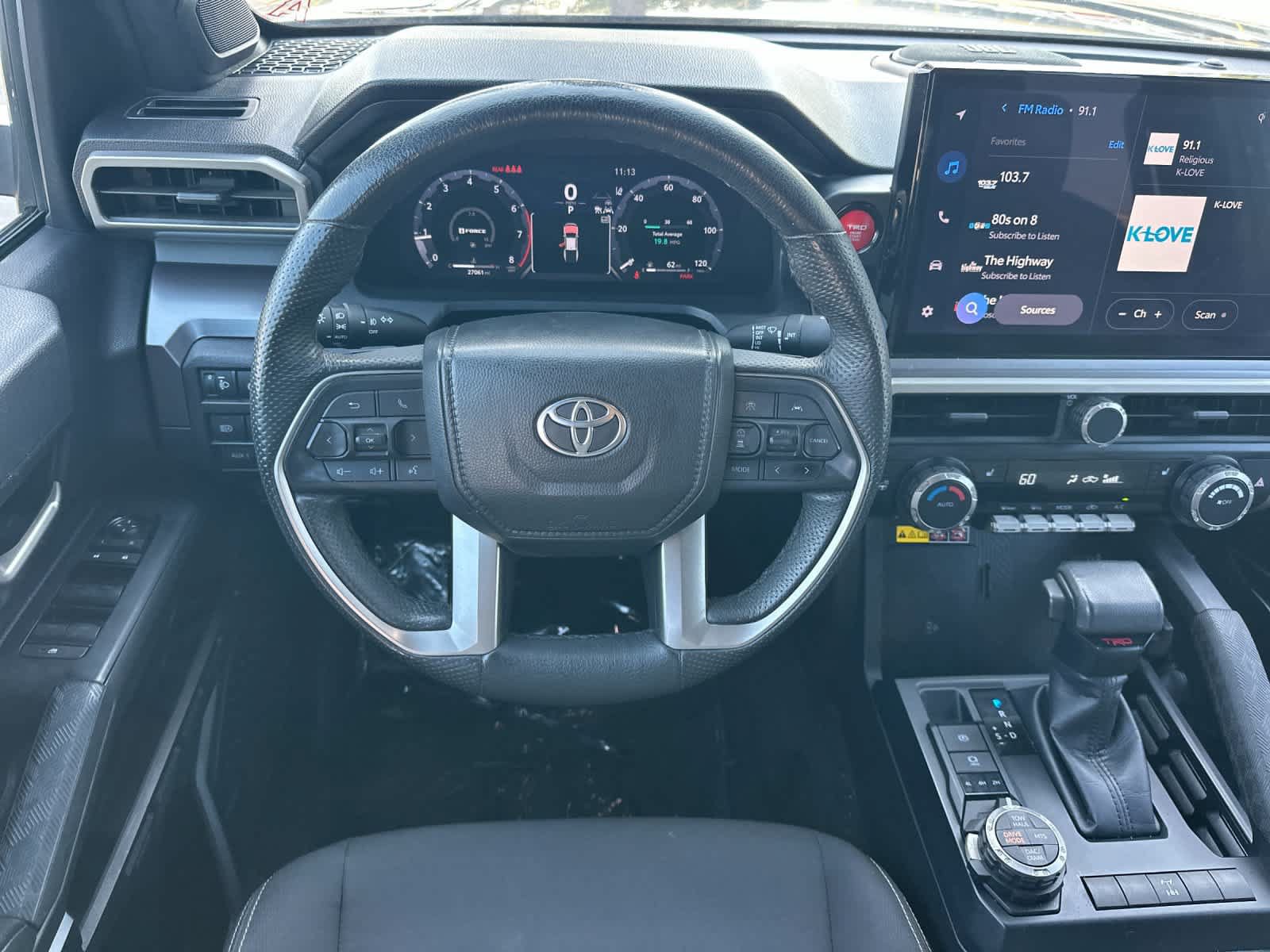 Used 2024 Toyota Tacoma TRD Off-Road AWD/4WD image 15