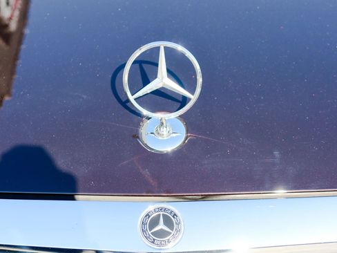 Used 2018 Mercedes-Benz S 560 4MATIC Sedan image 8