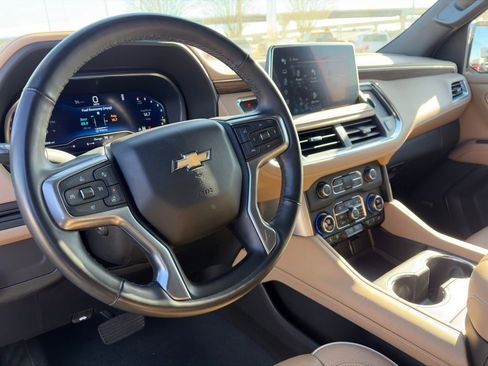 Used 2024 Chevrolet Tahoe Premier image 16