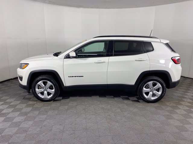 Used 2020 Jeep Compass Latitude AWD/4WD image 9