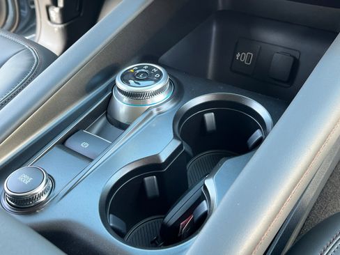 New 2026 Ford Explorer Active w/ Active Comfort Package image 15