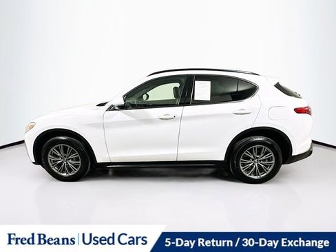 Used 2022 Alfa Romeo Stelvio Sprint image 4