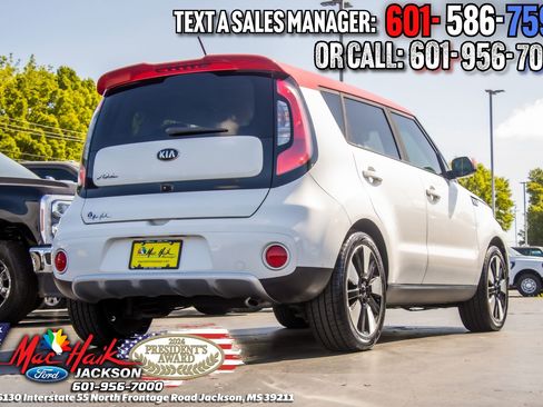 Used 2017 Kia Soul + w/ Designer's Package image 5