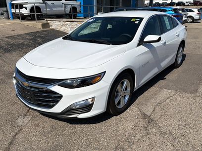 Used 2024 Chevrolet Malibu LS w/ Driver Confidence Package