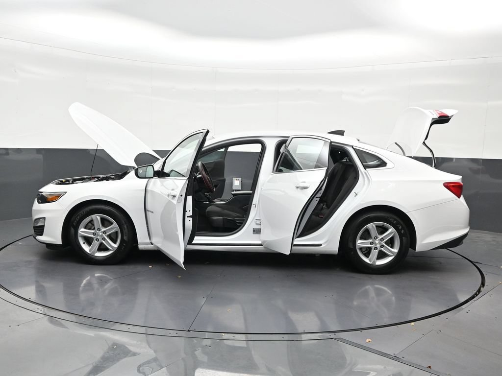 Used 2024 Chevrolet Malibu LS FWD image 38