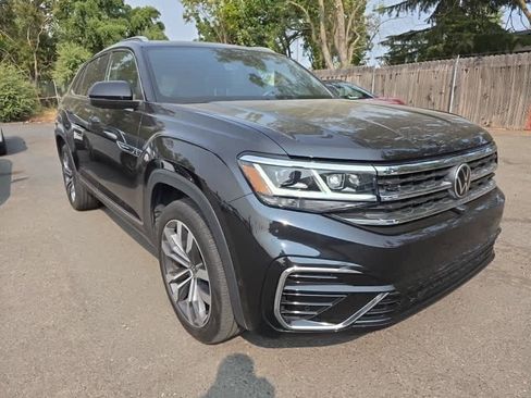 Used 2023 Volkswagen Atlas Cross Sport SEL Premium R-Line AWD/4WD image 4