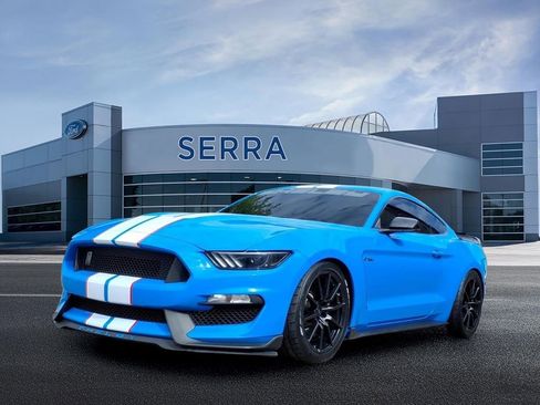 Used 2017 Ford Mustang Shelby GT350 RWD image 1