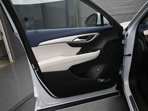 New 2026 Buick Envision Avenir image 12