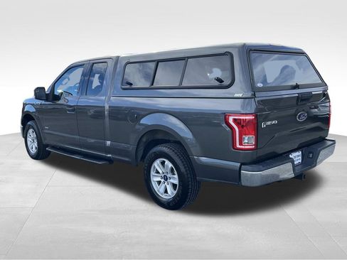 Used 2016 Ford F150 XLT image 6