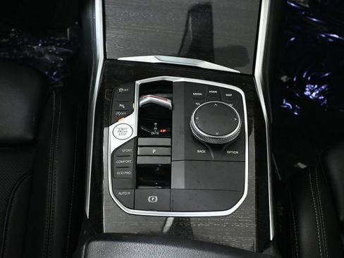 Used 2023 BMW 330i xDrive Sedan w/ Driving Assistance Package AWD/4WD image 23
