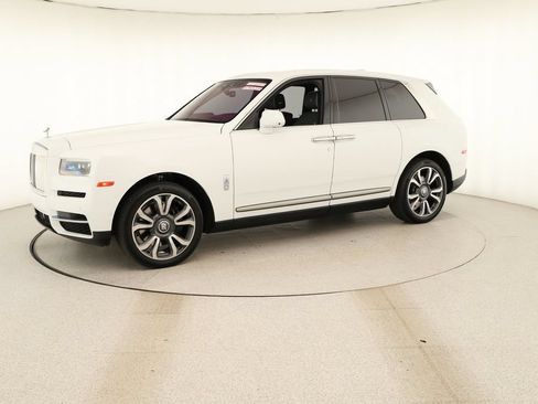 Used 2024 Rolls-Royce Cullinan w/ Cullinan Package AWD/4WD image 13