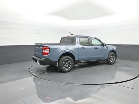 New 2026 Ford Maverick XLT w/ XLT Luxury Package FWD image 8