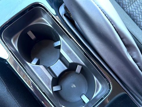 Used 2024 Mitsubishi Eclipse Cross LE image 37