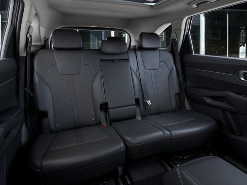 New 2026 Kia Sorento S FWD image 16