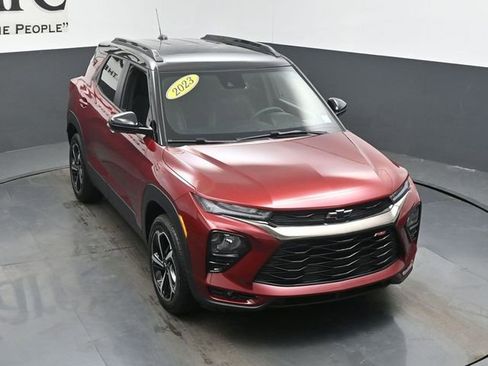Used 2023 Chevrolet TrailBlazer RS w/ Convenience Package AWD/4WD image 47