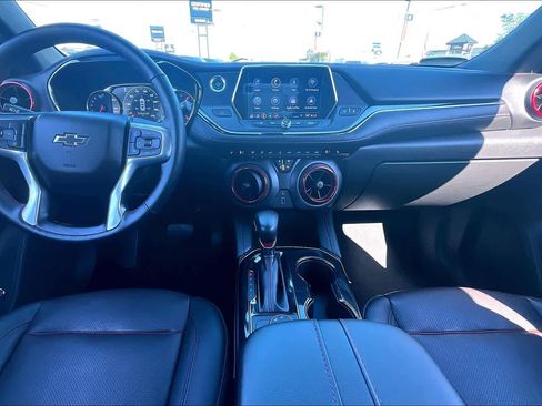 Used 2019 Chevrolet Blazer RS image 16