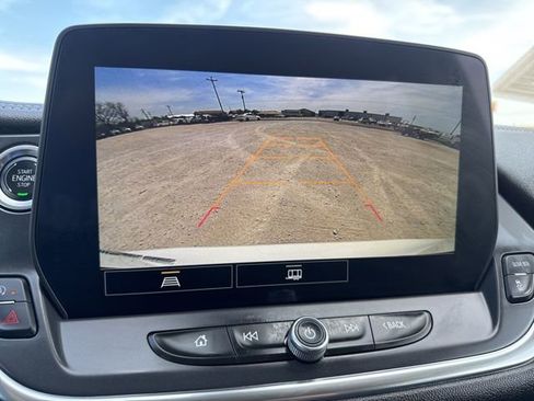 Used 2025 Chevrolet Blazer LT image 15