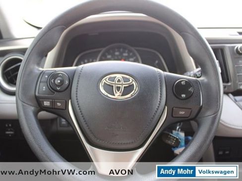 Used 2015 Toyota RAV4 XLE image 24
