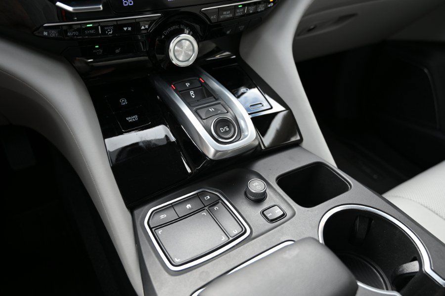 Used 2023 Acura MDX w/ Technology Package AWD/4WD image 36