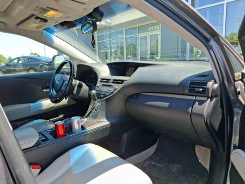 Used 2013 Lexus RX 350 AWD w/ Navigation Pkg image 2