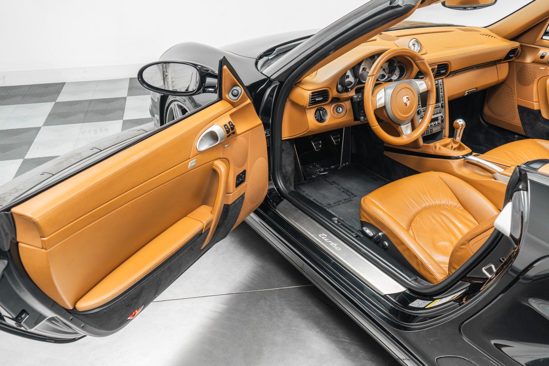 Used 2008 Porsche 911 Turbo AWD/4WD image 23