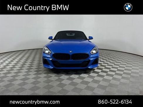 Used 2021 BMW Z4 sDrive30i w/ Executive Package RWD image 2