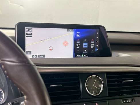 Used 2018 Lexus RX 450h AWD image 13