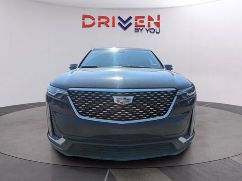 Used 2023 Cadillac XT6 Premium Luxury image 8