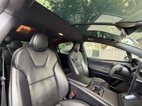 Used 2022 Tesla Model X Plaid AWD/4WD image 23
