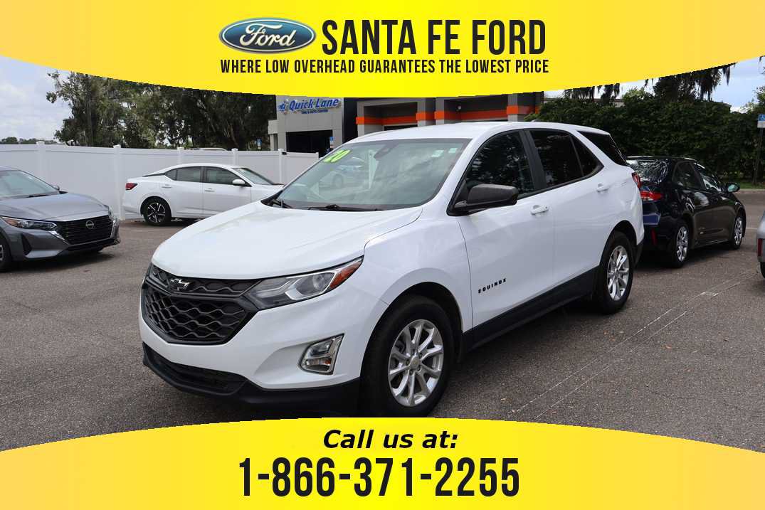 Used 2020 Chevrolet Equinox LS w/ LS Convenience Package FWD image 1