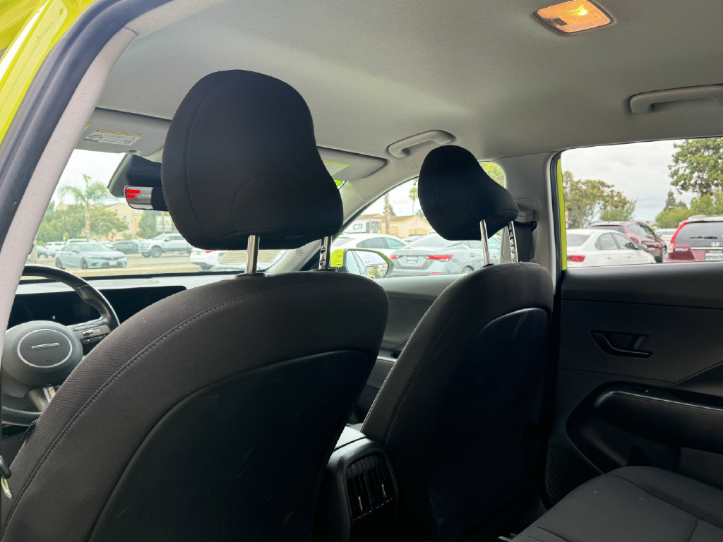 Used 2024 Hyundai Kona SEL AWD/4WD image 16