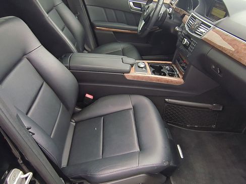 Used 2012 Mercedes-Benz E 350 4MATIC Sedan image 33