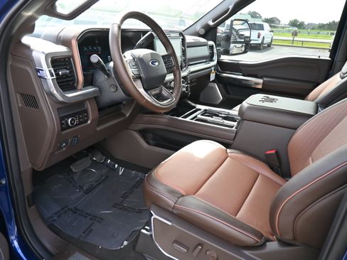 New 2026 Ford F250 King Ranch w/ Chrome Package AWD/4WD image 16