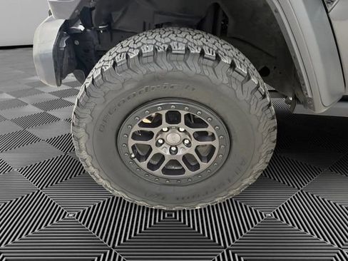 Used 2022 Jeep Wrangler Unlimited Sport AWD/4WD image 9
