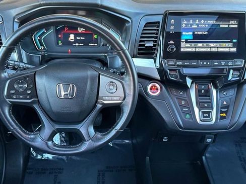 Used 2023 Honda Odyssey EX-L image 12