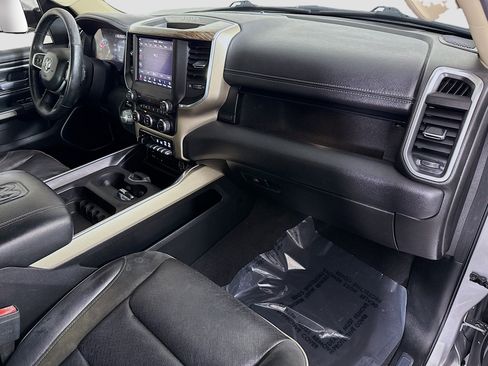 Used 2019 RAM 1500 Laramie image 30