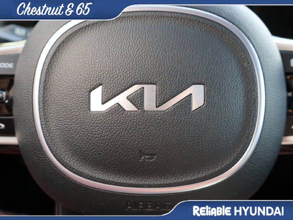 Used 2023 Kia Sorento S w/ Panoramic Sunroof Package FWD image 28
