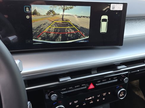 New 2026 Hyundai Ioniq 9 SE AWD/4WD image 31