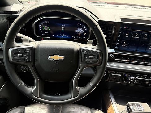 Used 2026 Chevrolet Silverado 1500 High Country w/ High Country Premium Package AWD/4WD image 14