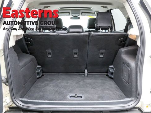 Used 2021 Ford EcoSport Titanium image 9