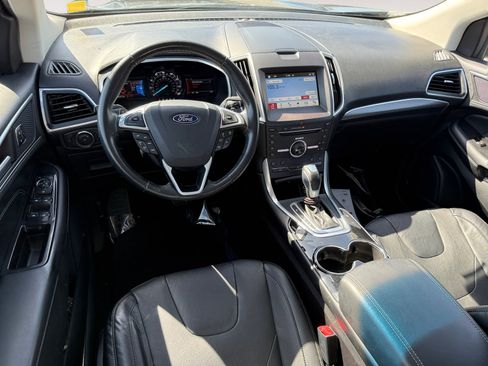 Used 2016 Ford Edge Titanium image 15