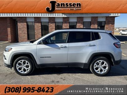 Used 2024 Jeep Compass Latitude